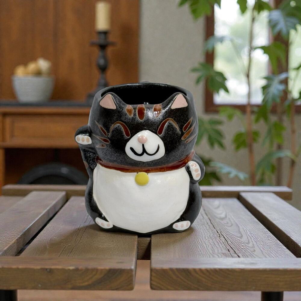 Mino Ware Japanese Lucky Cat Pottery Mug Cup Manekineko Black Matte Finish
